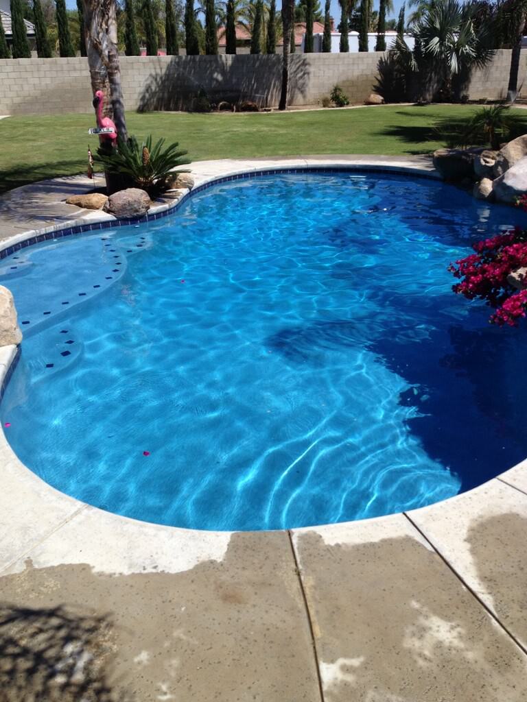 Pool Water Color: How to Select and What Affects It